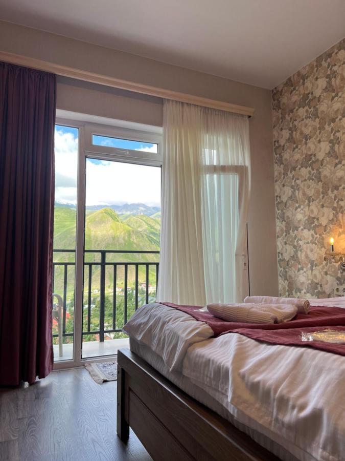 Planet Kazbegi Hotel Luaran gambar