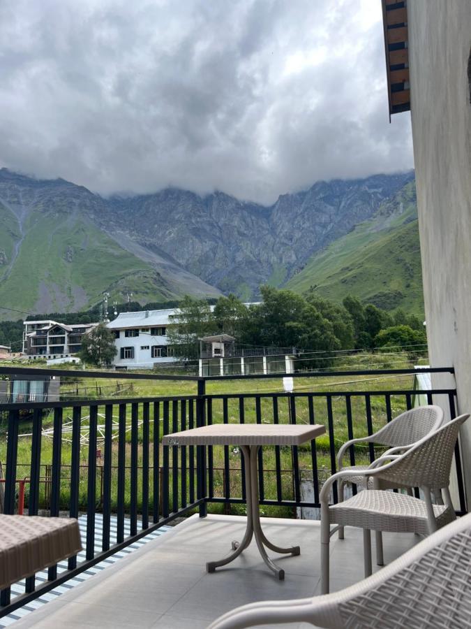 Planet Kazbegi Hotel Luaran gambar