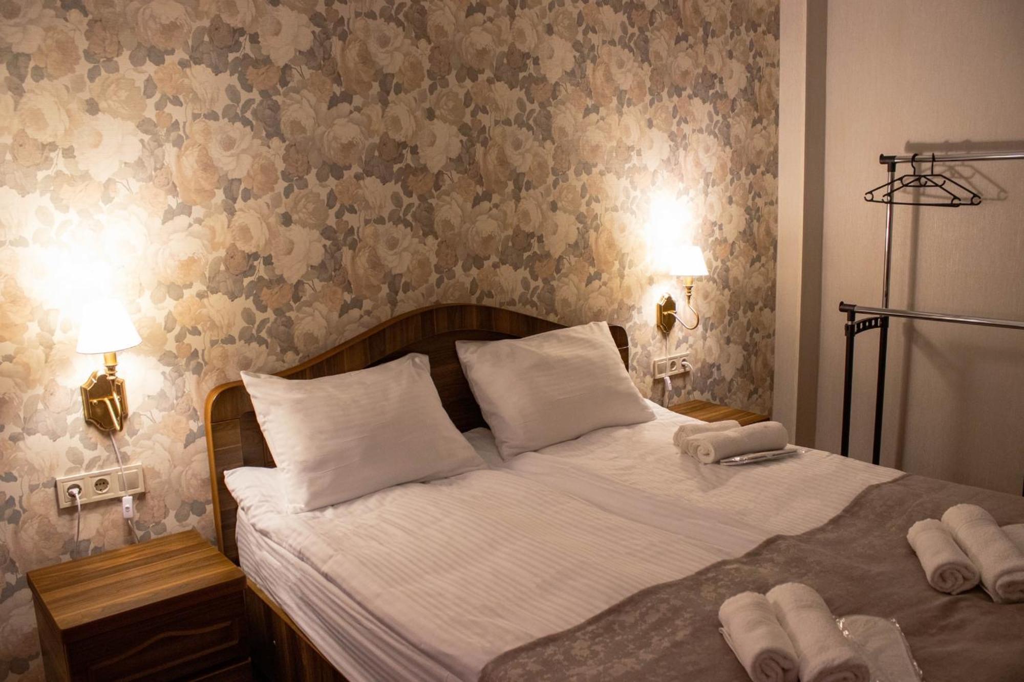 Planet Kazbegi Hotel Luaran gambar