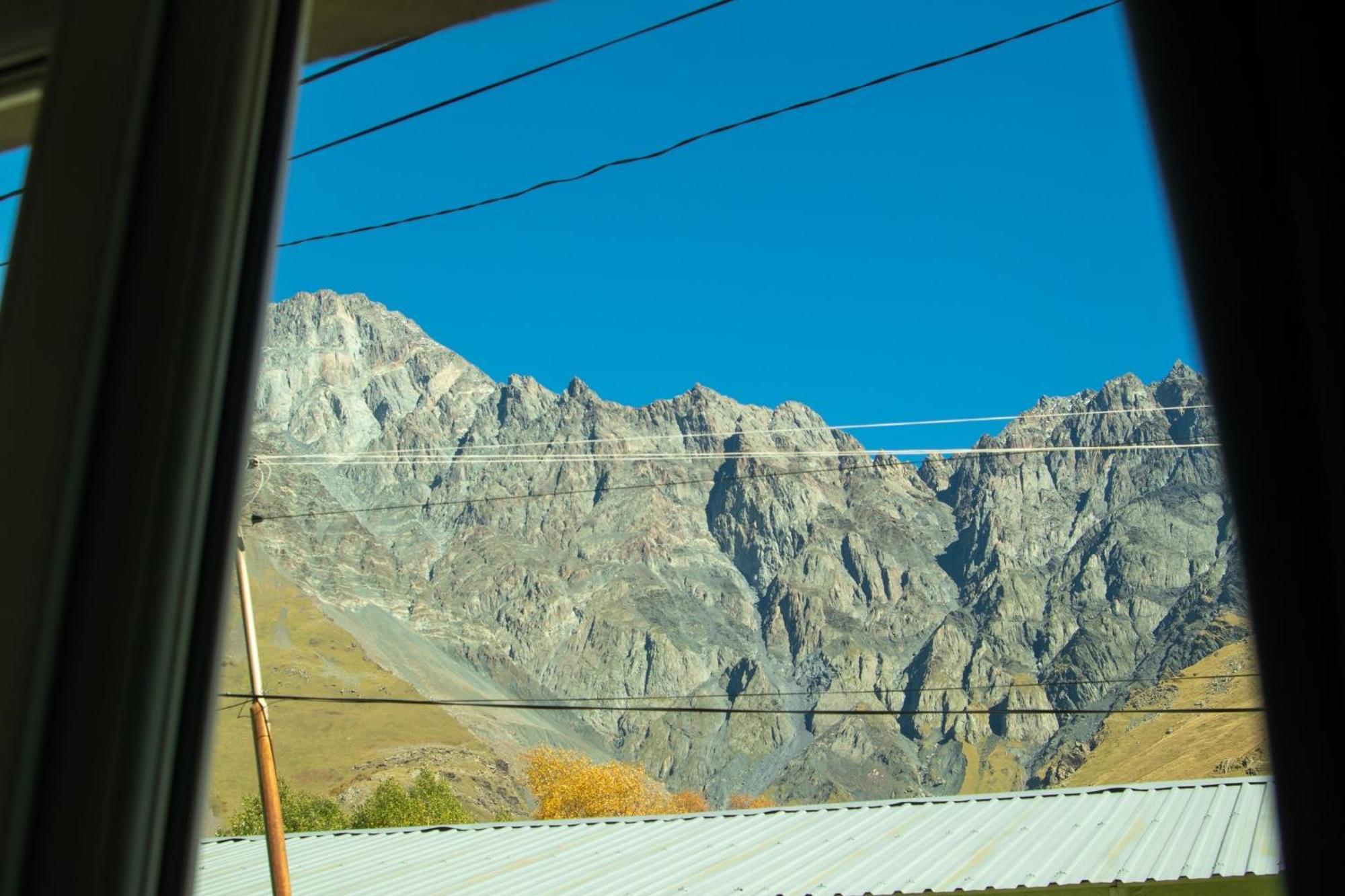 Planet Kazbegi Hotel Luaran gambar
